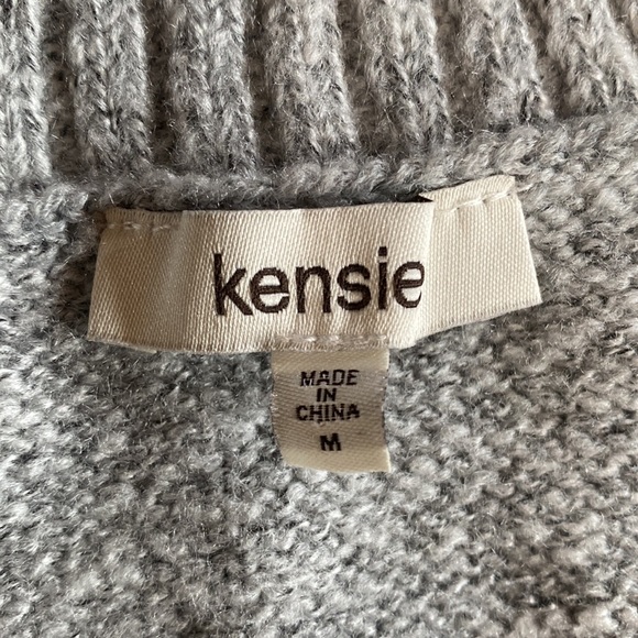 Kensie light gray v-neck cable knit sleeveless sweater vest vintage style - Picture 3 of 6